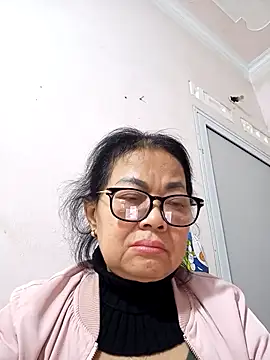 Hotestlove online show from February 2026 12:16:01 PM