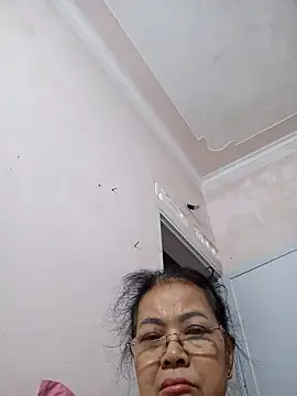 Hotestlove online show from February 2026 11:27:02 PM