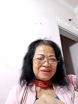 Snapshot of Hotestlove chatting on November 2025 02:16:01 PM Hotestlove online show from November 2025 02:16:01 PM