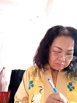 Snapshot of Hotestlove chatting on November 2025 12:47:01 AM Hotestlove online show from November 2025 12:47:01 AM