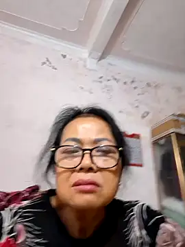 Snapshot of Hotestlove chatting on November 2025 11:54:02 AM Hotestlove online show from November 2025 11:54:02 AM