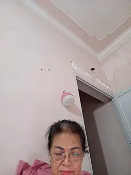 Hotestlove online show from June 2026 10:59:02 PM