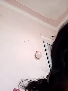 Snapshot of Hotestlove chatting on December 2025 06:28:01 AM Hotestlove online show from December 2025 06:28:01 AM