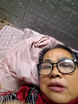 Hotestlove online show from February 2026 03:46:01 AM