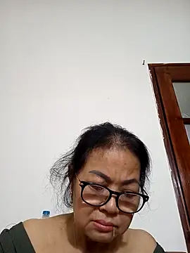 Hotestlove online show from February 2026 02:03:01 PM