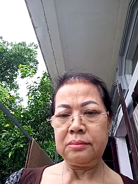 Snapshot of Hotestlove chatting on November 2025 12:15:02 AM Hotestlove online show from November 2025 12:15:02 AM