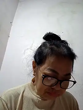 Hotestlove online show from January 2026 09:40:01 PM