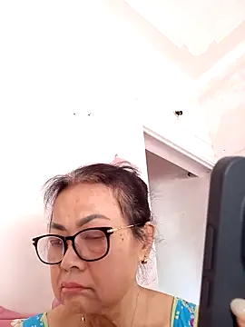 Hotestlove online show from May 2026 03:43:01 AM