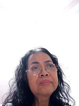 Hotestlove online show from December 2025 10:43:01 PM