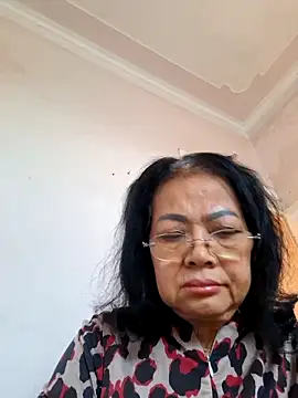 Snapshot of Hotestlove chatting on December 2025 09:26:01 AM Hotestlove online show from December 2025 09:26:01 AM