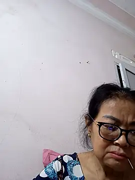 Hotestlove online show from March 2026 02:22:01 PM