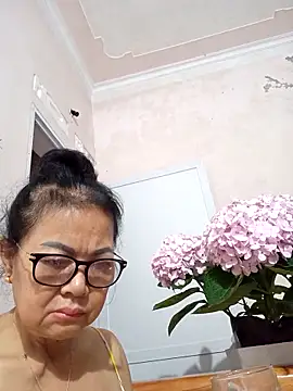 Hotestlove online show from April 2026 09:54:02 PM