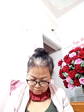 Hotestlove online show from February 2026 01:49:02 AM