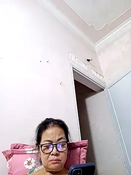 Hotestlove online show from March 2026 02:20:02 PM