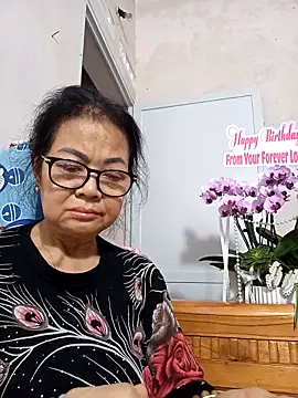 Hotestlove online show from February 2026 01:11:02 PM