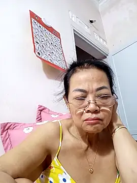 Hotestlove online show from September 2025 09:59:01 PM