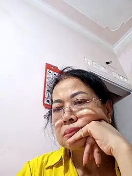 Hotestlove online show from September 2025 02:28:01 AM