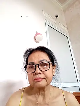 Hotestlove online show from April 2026 06:54:01 AM