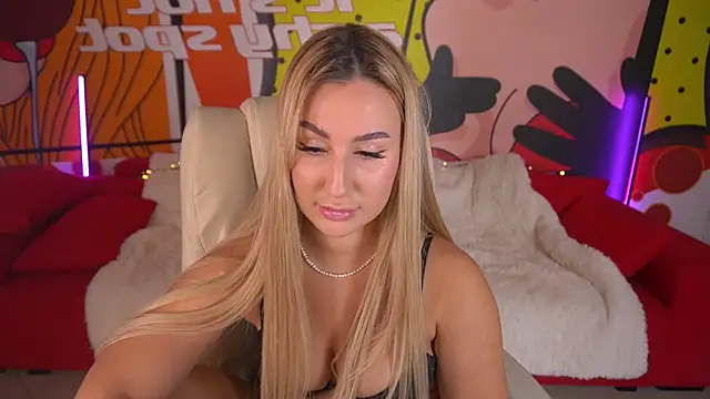 LiaBrazzerr online show from October 2025 02:20:01 PM