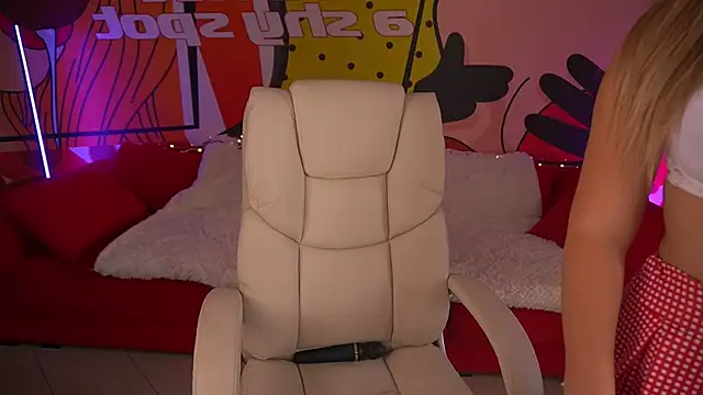 LiaBrazzerr online show from September 2025 06:48:02 AM