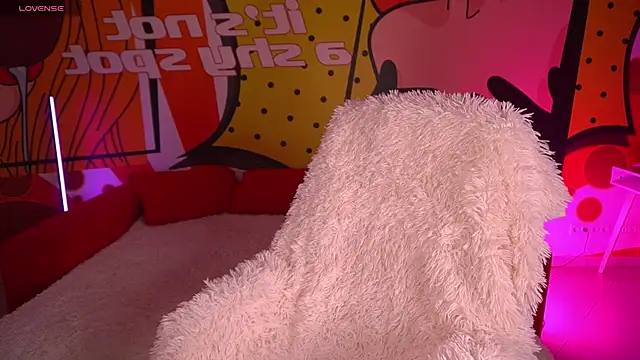 LiaBrazzerr online show from February 2026 03:08:02 PM