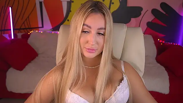 LiaBrazzerr online show from October 2025 08:38:02 AM