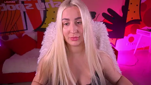 LiaBrazzerr online show from March 2026 01:24:01 PM