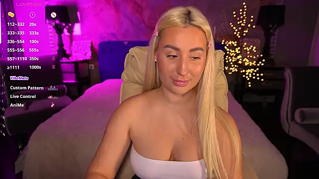 LiaBrazzerr online show from April 2026 01:51:01 PM