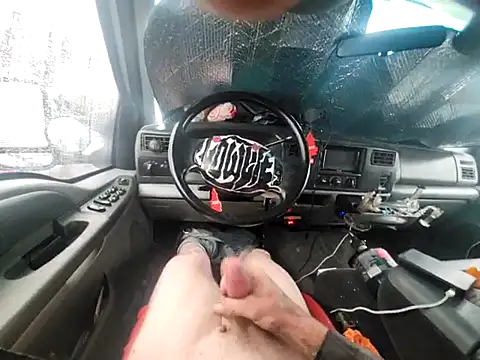 Crackkers online show from February 2025 05:01:02 PM