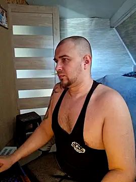 Foxyshaved online show from March 2026 08:26:33 AM