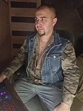 Foxyshaved online show from November 2025 04:27:02 AM