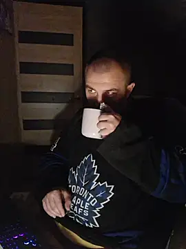 Foxyshaved online show from October 2025 03:27:02 AM