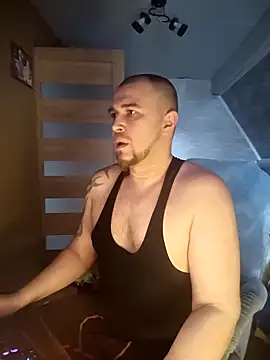 Foxyshaved online show from April 2026 05:31:02 AM