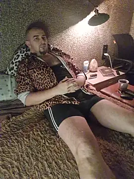 Foxyshaved online show from November 2025 03:40:01 AM