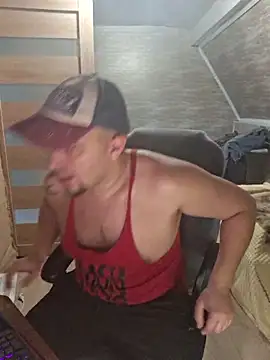 Foxyshaved online show from November 2025 05:11:01 AM