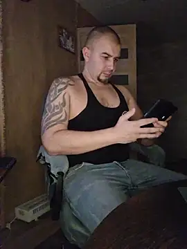 Foxyshaved online show from December 2025 05:11:01 AM