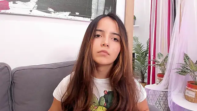 Snapshot of Raychell_Black chatting on March 2025 10:21:02 PM Raychell Black online show from March 2025 10:21:02 PM