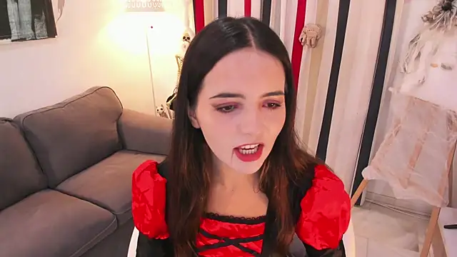 Raychell Black online show from October 2025 04:41:02 PM