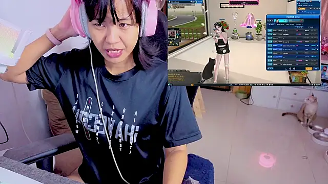 Kana G online show from October 2025 03:46:01 PM