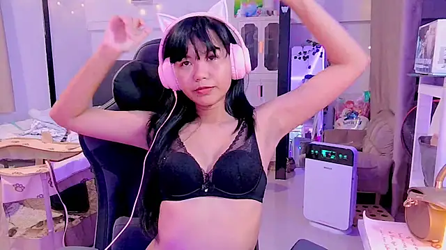Kana G online show from March 2025 02:56:02 PM