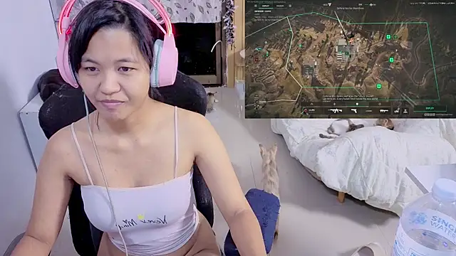 Kana G online show from November 2025 08:13:02 PM