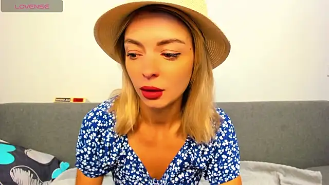  ellen meow  online show from October 2025 12:28:02 PM