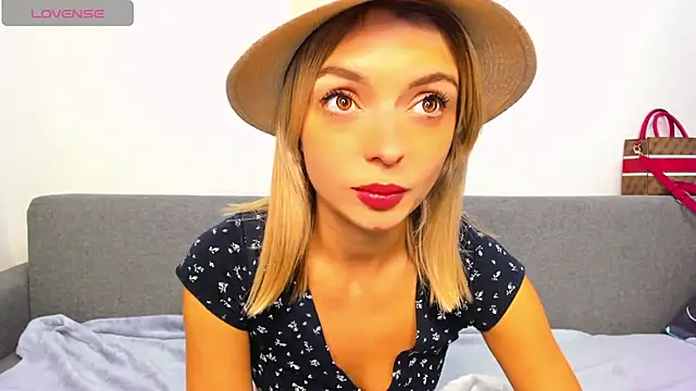  ellen meow  online show from October 2025 06:32:02 PM