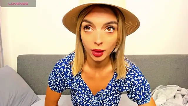  ellen meow  online show from September 2025 07:30:01 PM