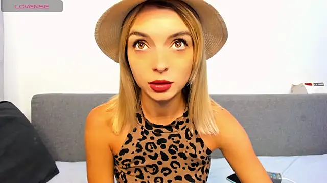  ellen meow  online show from September 2025 08:27:01 PM