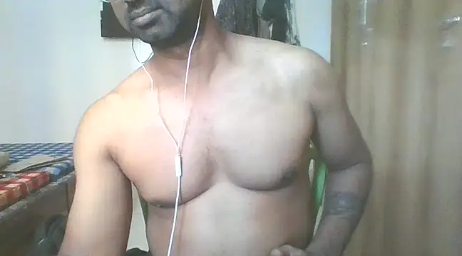 Snapshot of tamil_bestie chatting on February 2025 06:02:02 AM tamil bestie online show from February 2025 06:02:02 AM