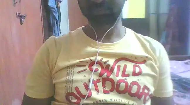 Snapshot of tamil_bestie chatting on December 2024 02:24:02 PM tamil bestie online show from December 2024 02:24:02 PM