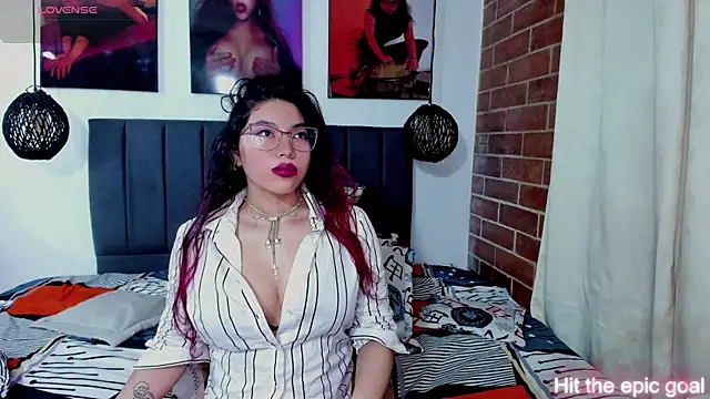 kyliejenner hot online show from January 2026 03:35:02 AM