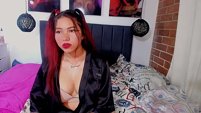 kyliejenner hot online show from March 2025 02:49:02 AM