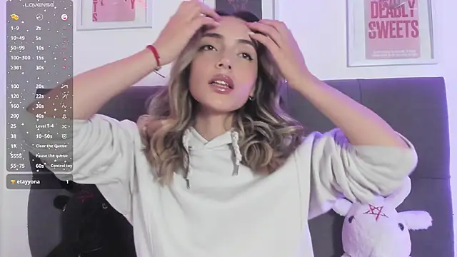 IsadoraGalle  online show from April 2026 09:10:02 PM